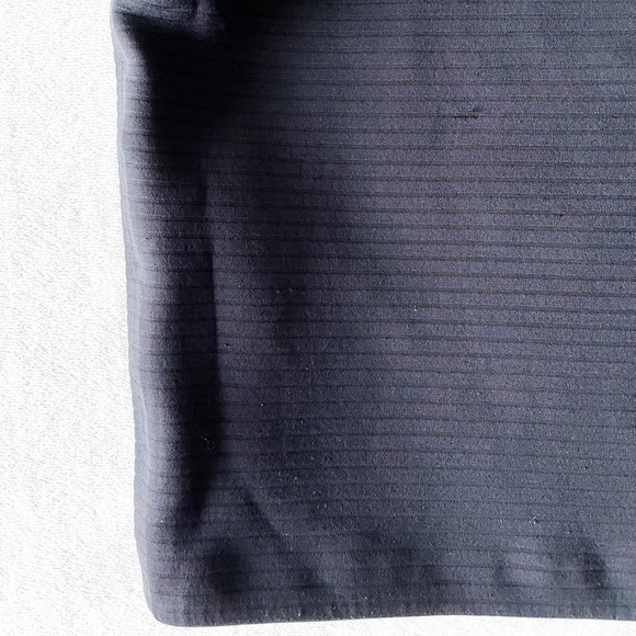 Lululemon Boxy Crop Tee - Picture 7 of 7